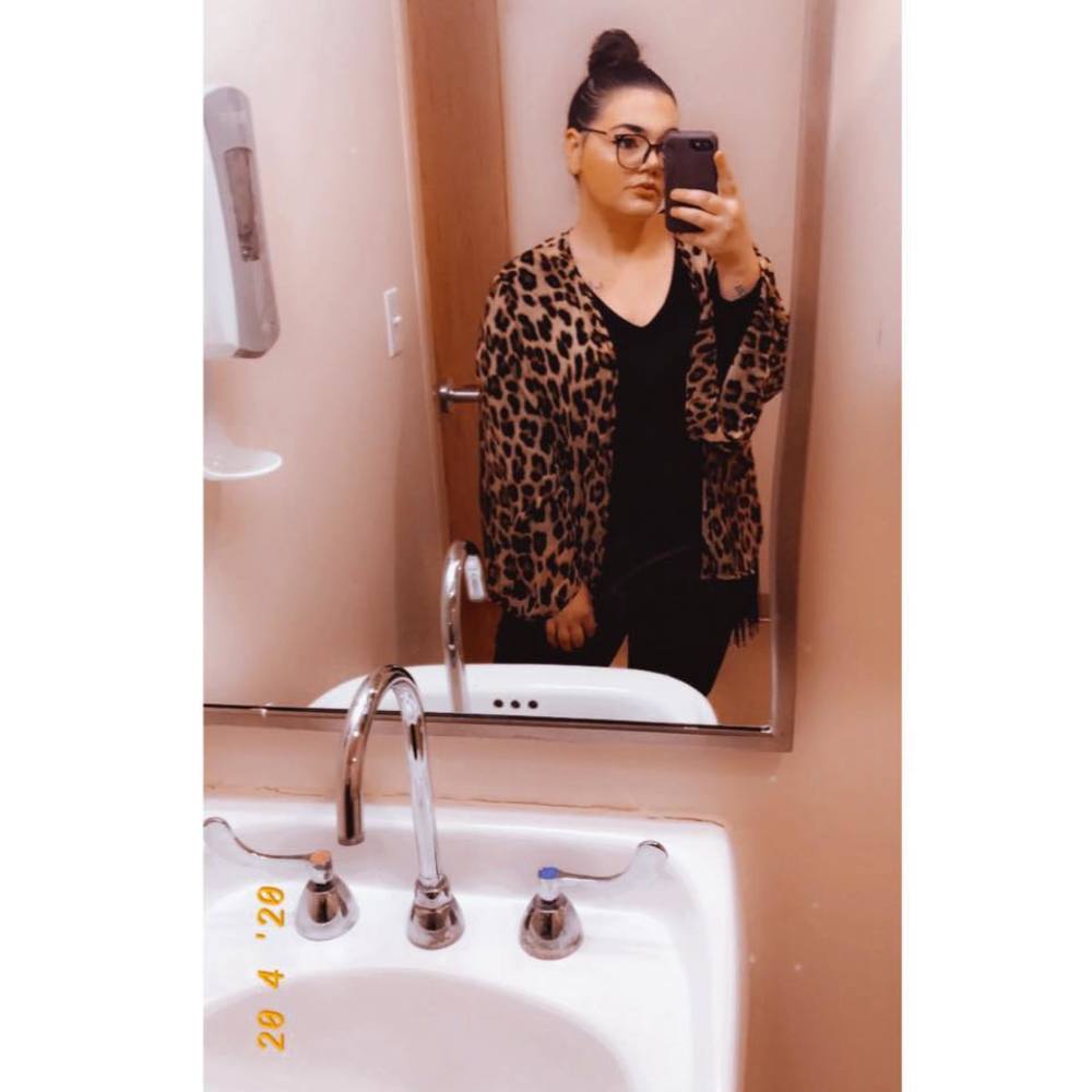 Meet your Posher, Karina